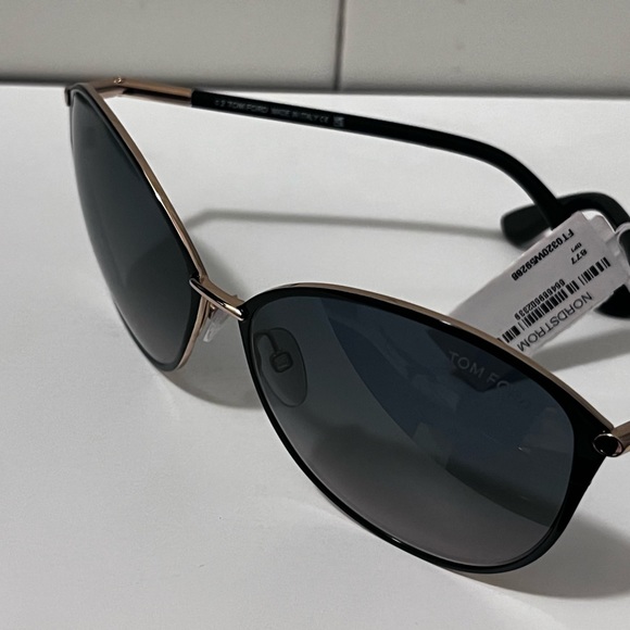 NWT| TOM FORD
Penelope Aviator Sunglasses - Picture 7 of 8